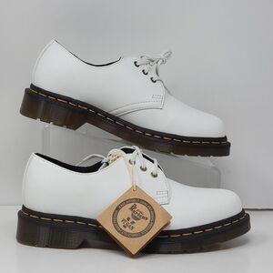 Dr Martens Vegan Low Boots Air Wair Air Cushion White  27214 Mens 6 Womens 7 New